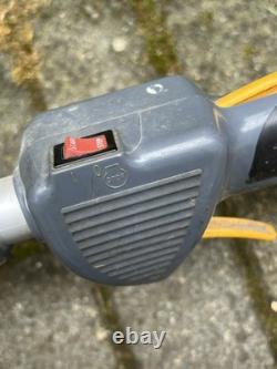 Honda UMK435E débroussailleuse à essence 4 temps