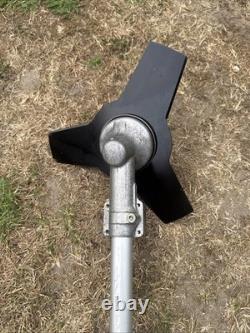 Outil Kombi STIHL FS-KM Débroussailleuse Accessoire Nouvelle Lame EXCELLENT