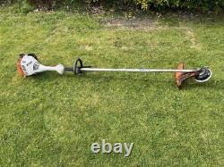 STIHL FS55R 27,2 cm³ Débroussailleuse thermique/Tronçonneuse à fil