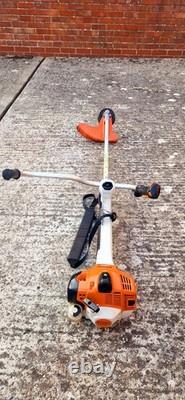 STIHL FS 410C-EM Professionnel, Débroussailleuse Lourd, Coupe-bordures Puissant année 2021