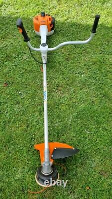 STIHL FS 410C-EM Professionnel, Débroussailleuse Lourde, Coupe-bordure Puissant 2Kw FS411