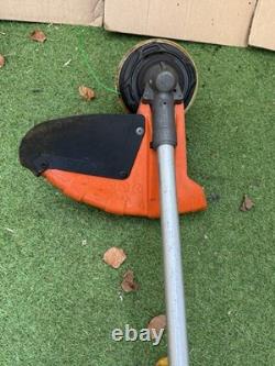 Stihl FS 410 Débroussailleuse à essence Année 2023