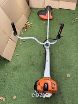 Stihl FS 410 Débroussailleuse à essence Année 2023