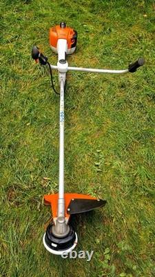 Stihl FS 460C Débroussailleuse à essence à 2 temps avec poignée