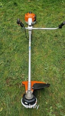 Stihl FS 460C Débroussailleuse à essence à 2 temps avec poignée