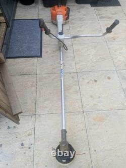 Stihl FS 460C Débroussailleuse professionnelle robuste	<br/>	