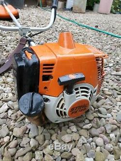 Stihl Fs120 Professional Tondeuse À Gazon / Débroussailleuse Bull-cornes, Condition De Travail