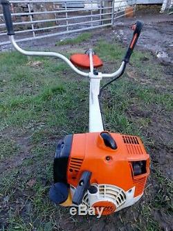 Stihl Fs400 Essence Débroussailleuse Tondeuse À Gazon. Bon État De Fonctionnement