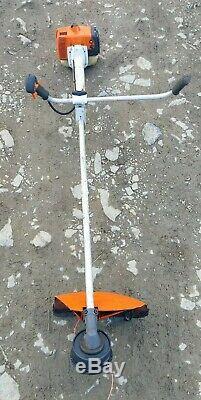 Stihl Fs450 Essence Débroussailleuse Tondeuse À Gazon. Bon État De Fonctionnement