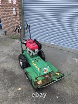 Tondeuse à gazon débroussailleuse Billy Goat Honda Bc2402h 24 pouces à coupe rugueuse